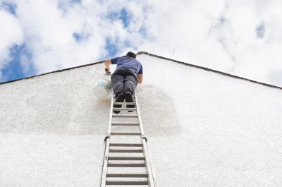 Peinture extérieure à Quédillac — façades et ravalement